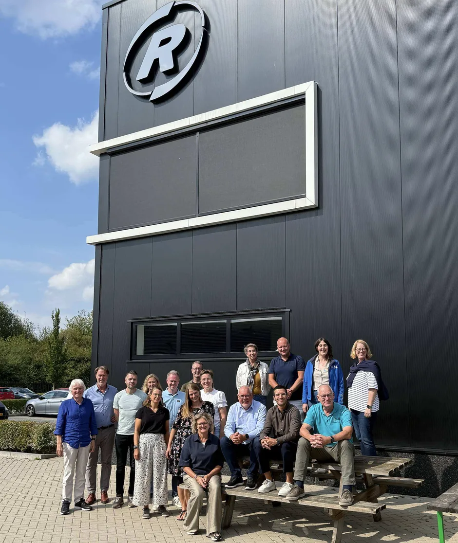 De partners van het FITS-consortium voor het pand van vanRaam in Varsseveld.
